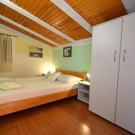 Appartement Slunjski Mit Balkon By Interhome Njivice